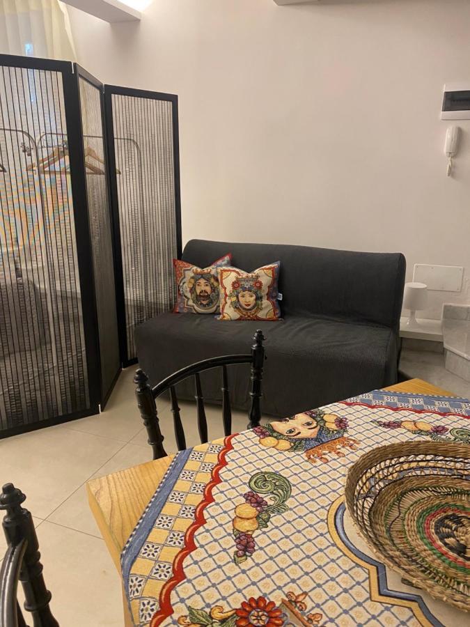Emanuele Domus Apartment Katania Zewnętrze zdjęcie